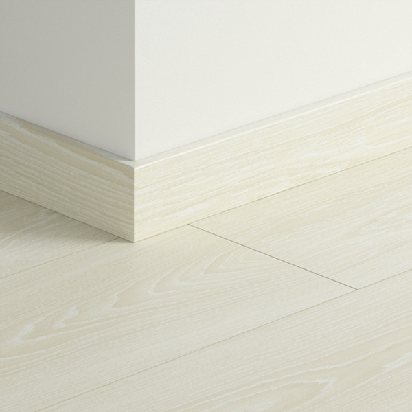 Quickstep Laminate Standard Skirting - 2.4m (Pack of 6)