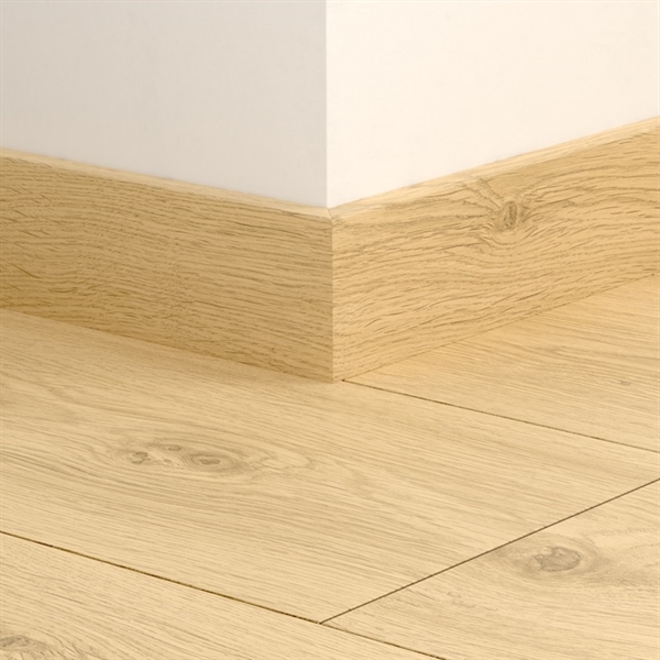 Quickstep Laminate Standard Skirting - 2.4m (Pack of 6)